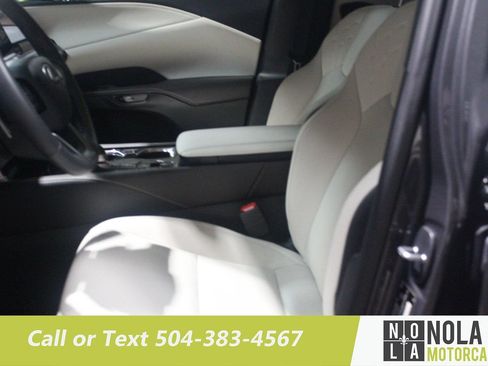 Used 2024 Lexus RX 350 FWD w/ Technology Package image 8