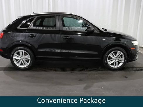 Used 2018 Audi Q3 2.0T Premium w/ Convenience Package FWD image 2