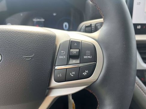 New 2026 Ford Explorer Active w/ Active Comfort Package AWD/4WD image 16
