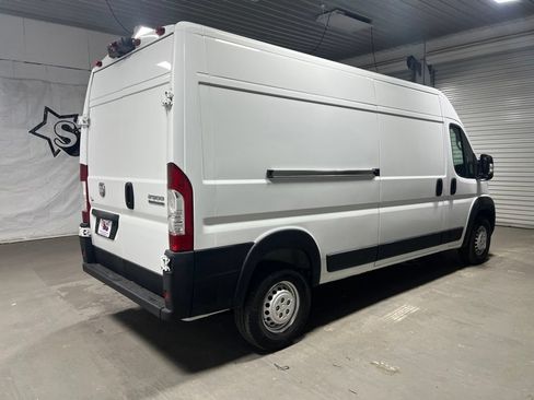 Used 2025 RAM ProMaster 2500 w/ Convenience Group FWD image 7
