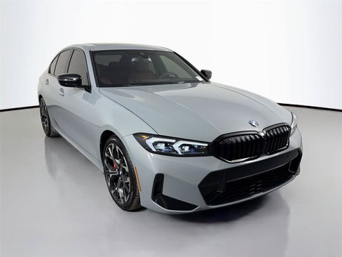 New 2026 BMW 330i Sedan w/ M Sport Package RWD image 5