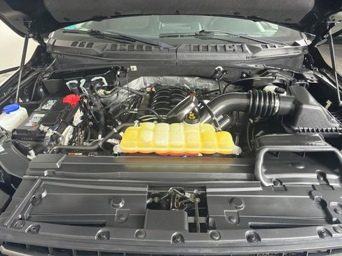 Used 2018 Ford F150 XLT w/ Equipment Group 301A Mid AWD/4WD image 27