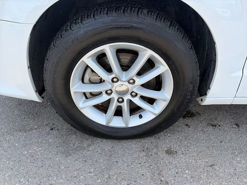 Used 2019 Dodge Grand Caravan SXT FWD image 11