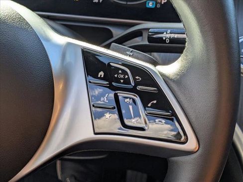 Used 2025 Mercedes-Benz C 300 Sedan image 14