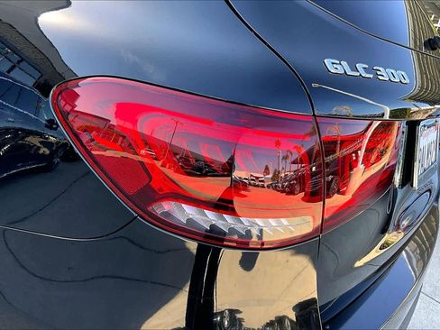 Used 2022 Mercedes-Benz GLC 300 image 28