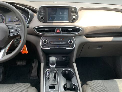 Used 2020 Hyundai Santa Fe SE FWD image 22