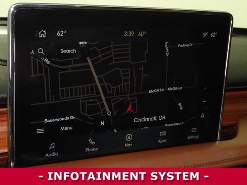 Used 2020 Lincoln Aviator Reserve w/ Class IV Trailer Tow Package image 20