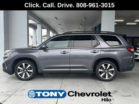 Used 2023 Honda Pilot Elite image 2