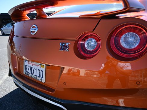 Used 2017 Nissan GT-R Premium AWD/4WD image 49