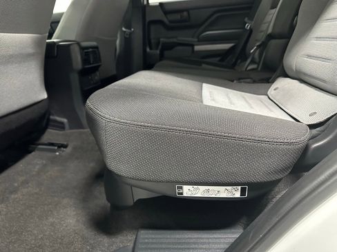 Used 2025 Toyota 4Runner TRD Off-Road image 44