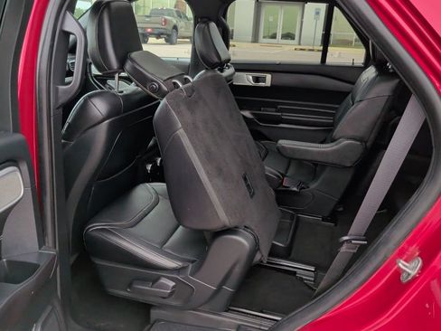 Used 2020 Ford Explorer ST w/ ST Street Pack AWD/4WD image 38