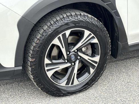 Used 2024 Subaru Crosstrek 2.0i Premium image 29