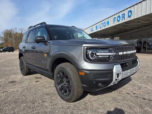 New 2025 Ford Bronco Sport Badlands AWD/4WD image 1