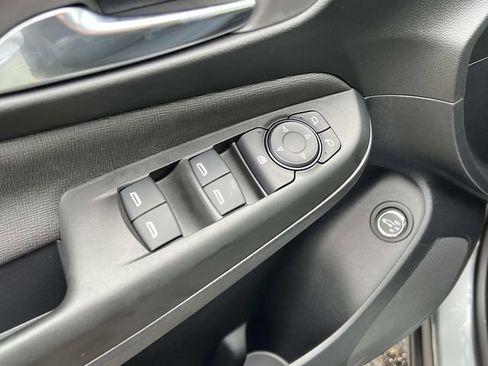 Used 2026 Buick Envista Preferred w/ Convenience I Package image 16