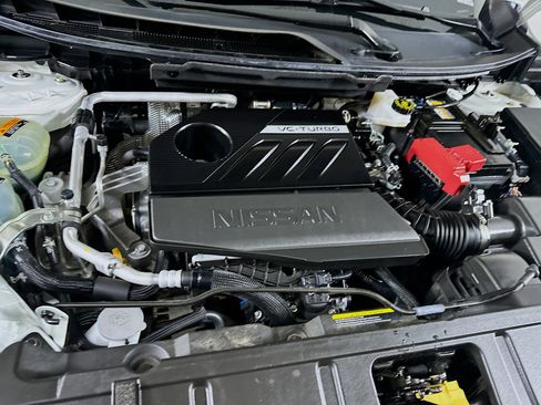 Used 2023 Nissan Rogue SV image 31