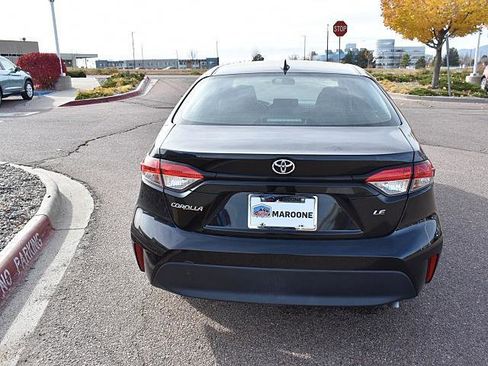 Used 2023 Toyota Corolla LE image 5