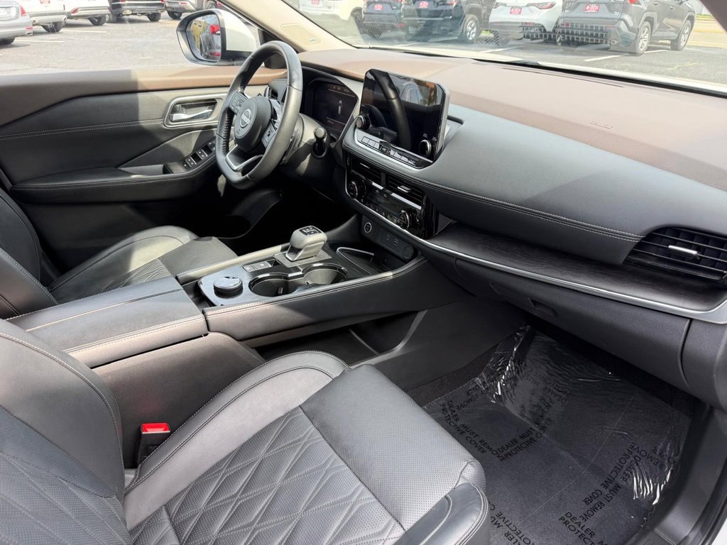 Used 2023 Nissan Rogue Platinum AWD/4WD image 33