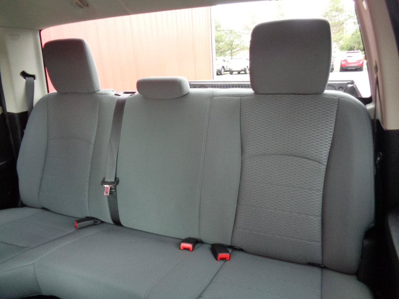 Used 2014 RAM 1500 Express AWD/4WD image 8