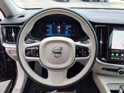 New 2026 Volvo V60 B5 Cross Country Plus w/ Climate Package AWD/4WD image 22
