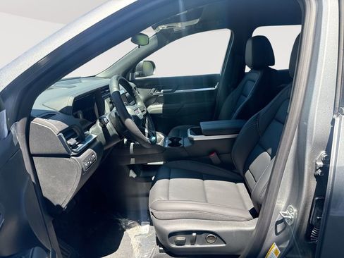 New 2026 GMC Terrain Elevation w/ Elevation Premium Package AWD/4WD image 19