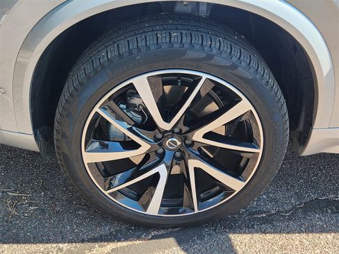 Used 2023 Volvo XC90 T8 Plus w/ Protection Package Premier image 27