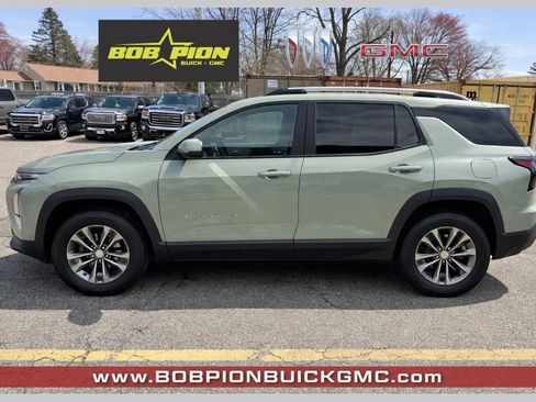 Used 2025 Chevrolet Equinox LT w/ Convenience Package II image 1