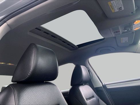 Used 2014 Volkswagen Jetta SE FWD image 25
