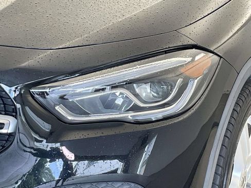 Used 2021 Mercedes-Benz GLA 250 4MATIC image 9