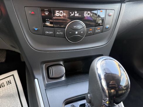 Used 2018 Nissan Sentra SV FWD image 28