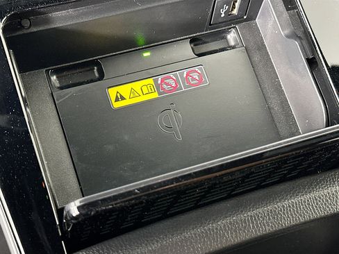 Used 2024 Toyota bZ4X XLE w/ Weather Package image 26