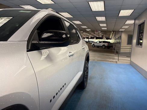 New 2026 Chevrolet Equinox RS w/ LPO, Floor Liner Package FWD image 16