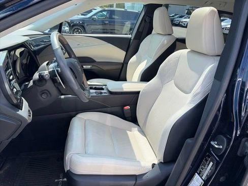Used 2024 Lexus RX 350 FWD w/ Convenience Package image 10