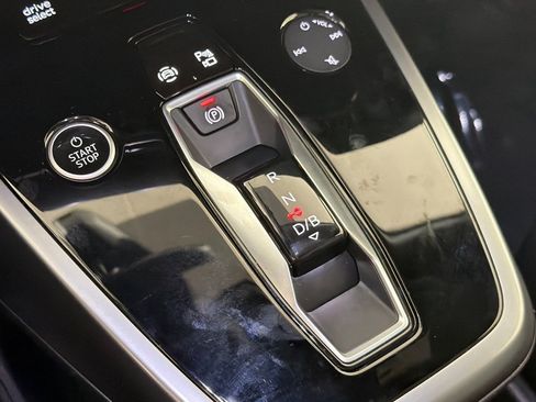 Certified 2023 Audi Q4 e-tron Premium Plus w/ Premium Plus RWD image 21