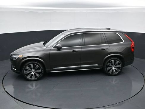Used 2023 Volvo XC90 B6 Ultimate w/ Protection Package Premier AWD/4WD image 37