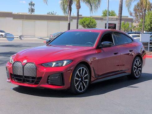 Used 2025 BMW i4 eDrive40 w/ M Sport Package image 5