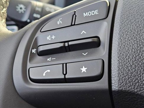 New 2026 Hyundai Venue SEL image 16