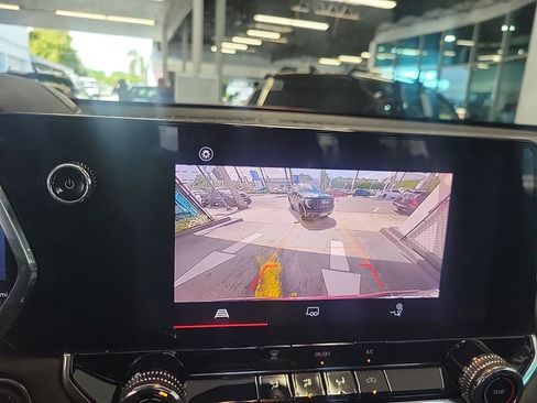 Certified 2024 GMC Canyon Elevation image 23