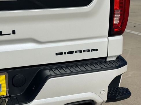 Used 2024 GMC Sierra 1500 Denali Ultimate image 11
