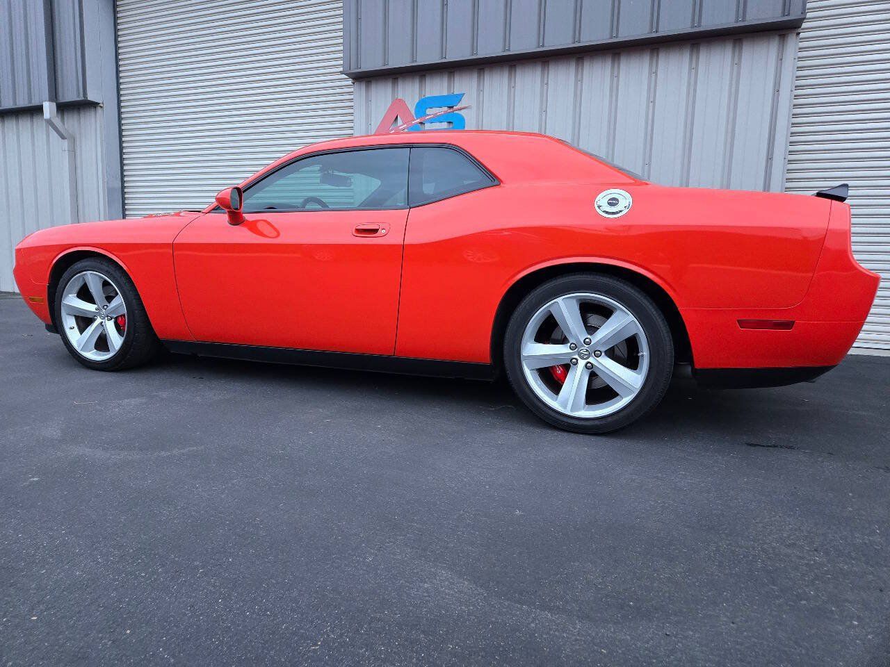 Used 2008 Dodge Challenger SRT8 RWD image 5
