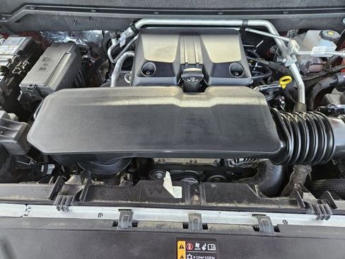 Used 2024 GMC Canyon Elevation w/ Convenience Package image 30