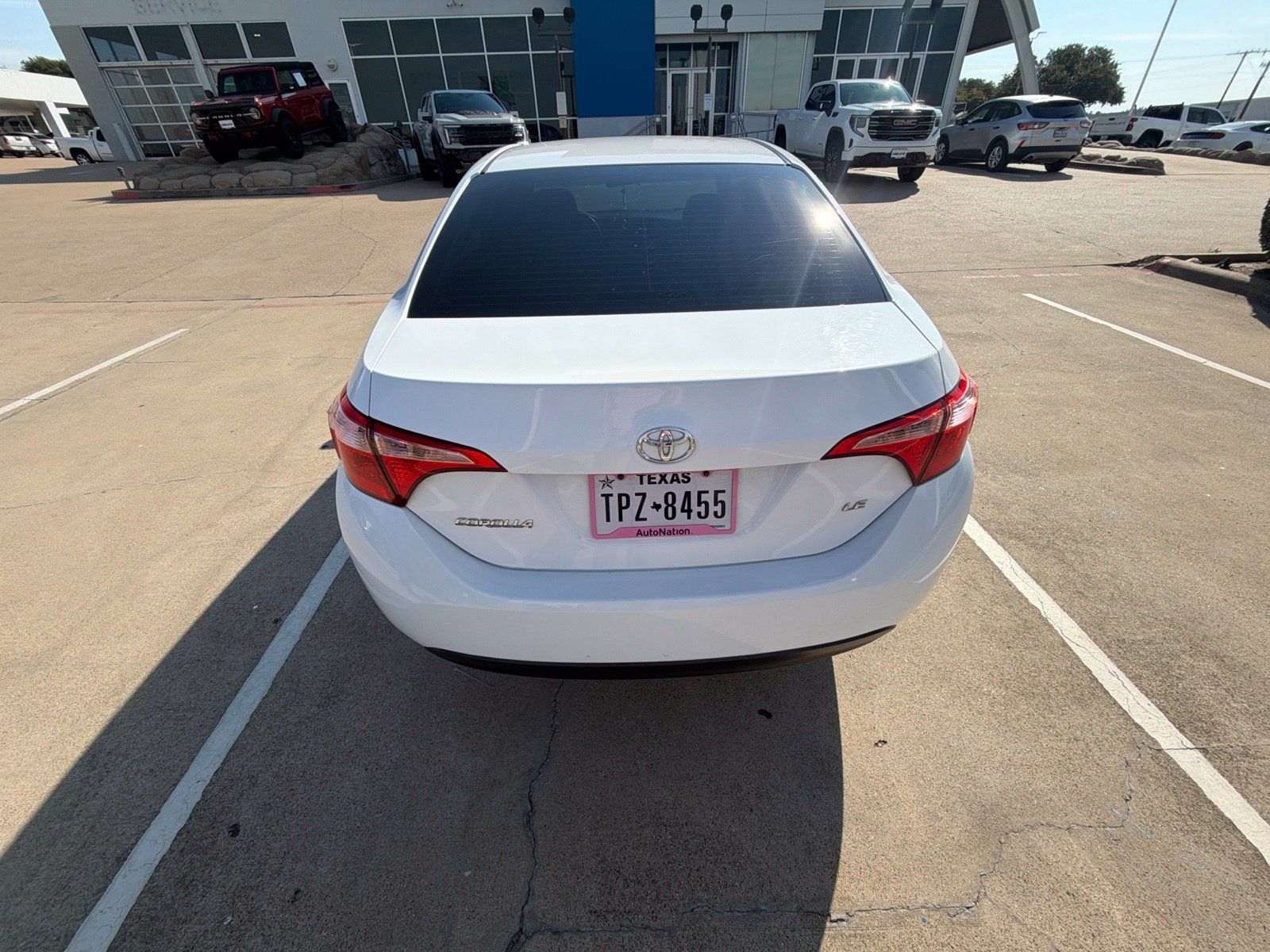 Used 2019 Toyota Corolla LE FWD image 13