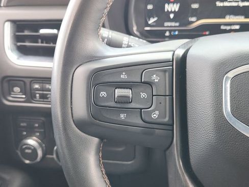 Used 2024 GMC Yukon AT4 w/ AT4 Premium Package AWD/4WD image 21