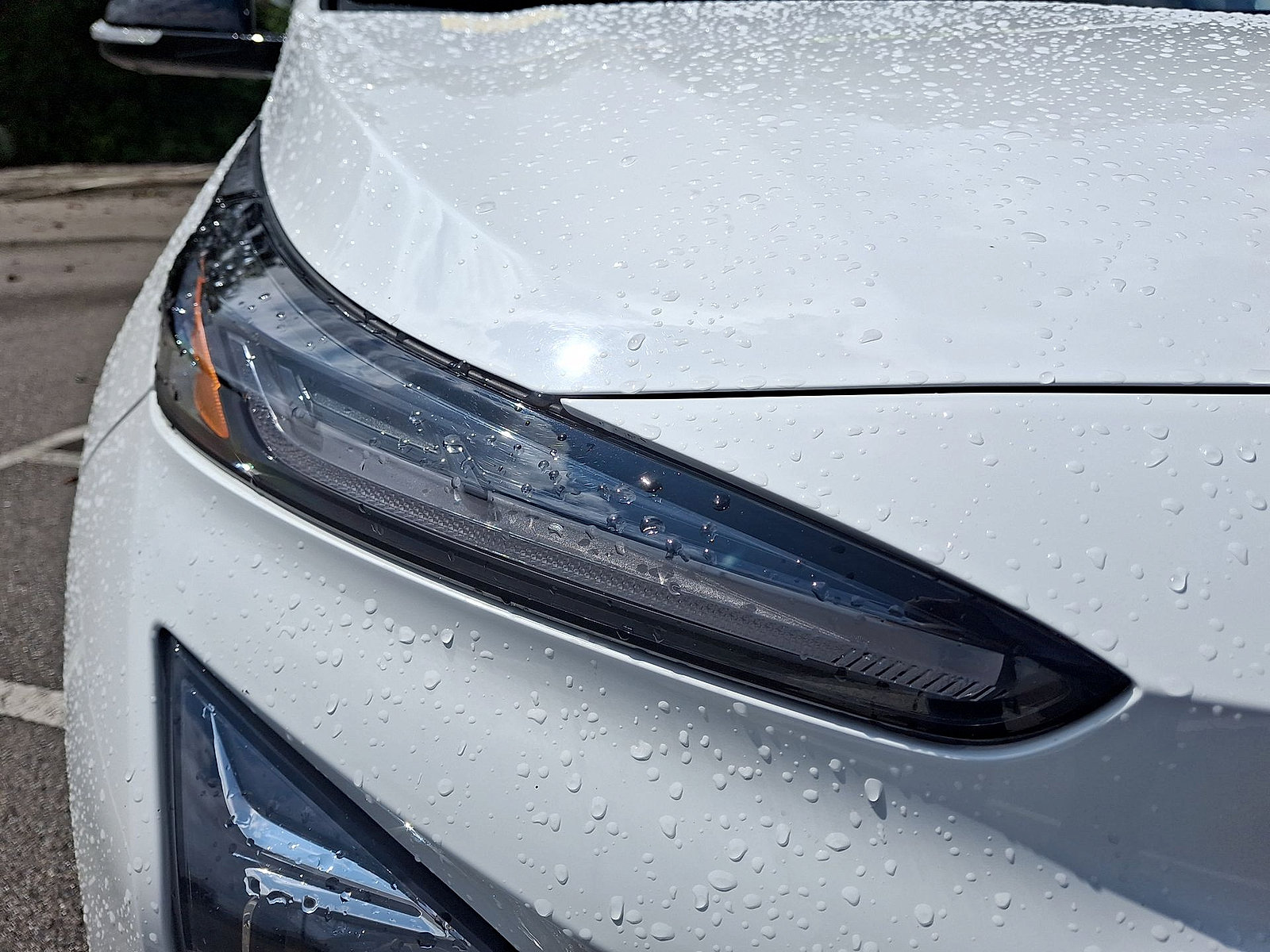 Used 2023 Chevrolet Bolt EUV Premier FWD image 28