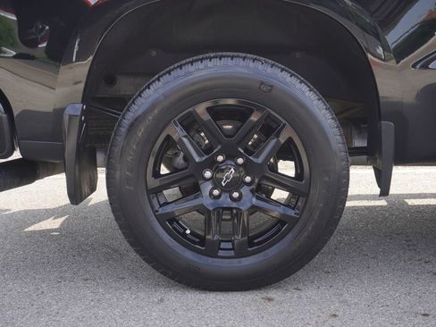 Used 2024 Chevrolet Silverado 1500 Custom w/ Rally Edition AWD/4WD image 12