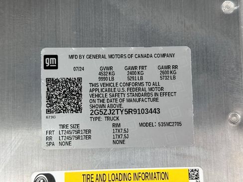 Used 2024 Chevrolet Brightdrop 400 w/ Commercial Equipment Package AWD/4WD image 27