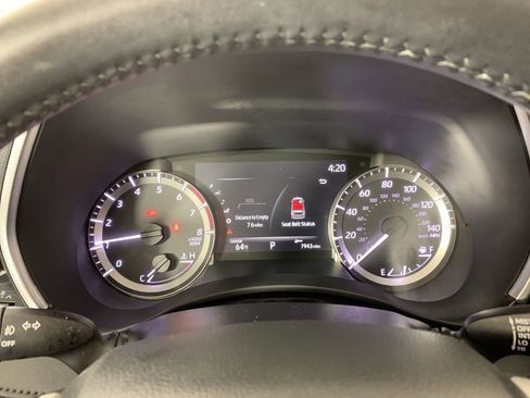 Used 2023 Toyota Highlander XLE AWD/4WD image 20