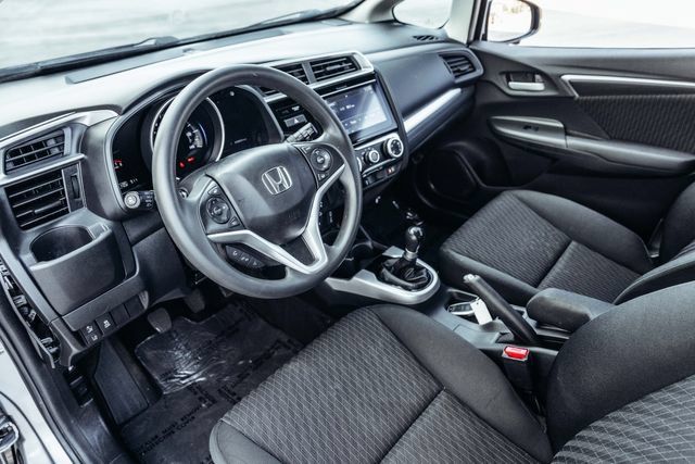Used 2018 Honda Fit EX image 2