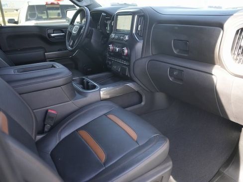 Used 2022 GMC Sierra 1500 AT4 w/ AT4 Premium Package image 17