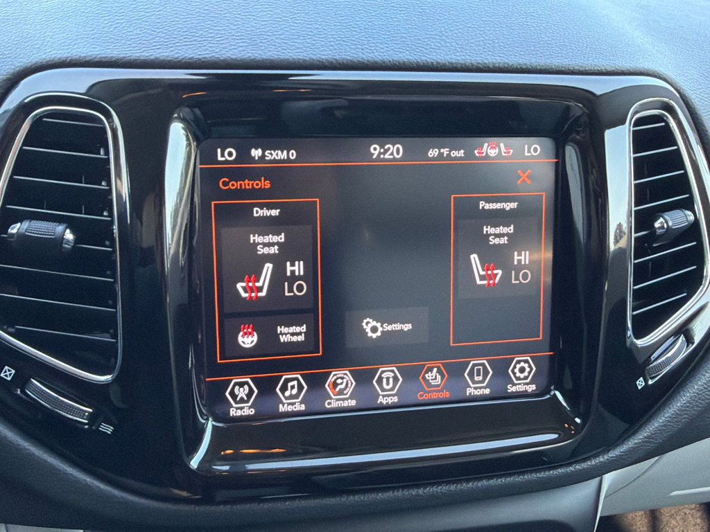 Used 2019 Jeep Compass Limited FWD image 25