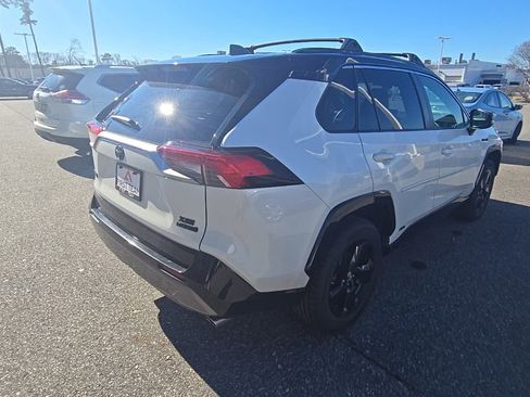 Used 2019 Toyota RAV4 XSE image 5
